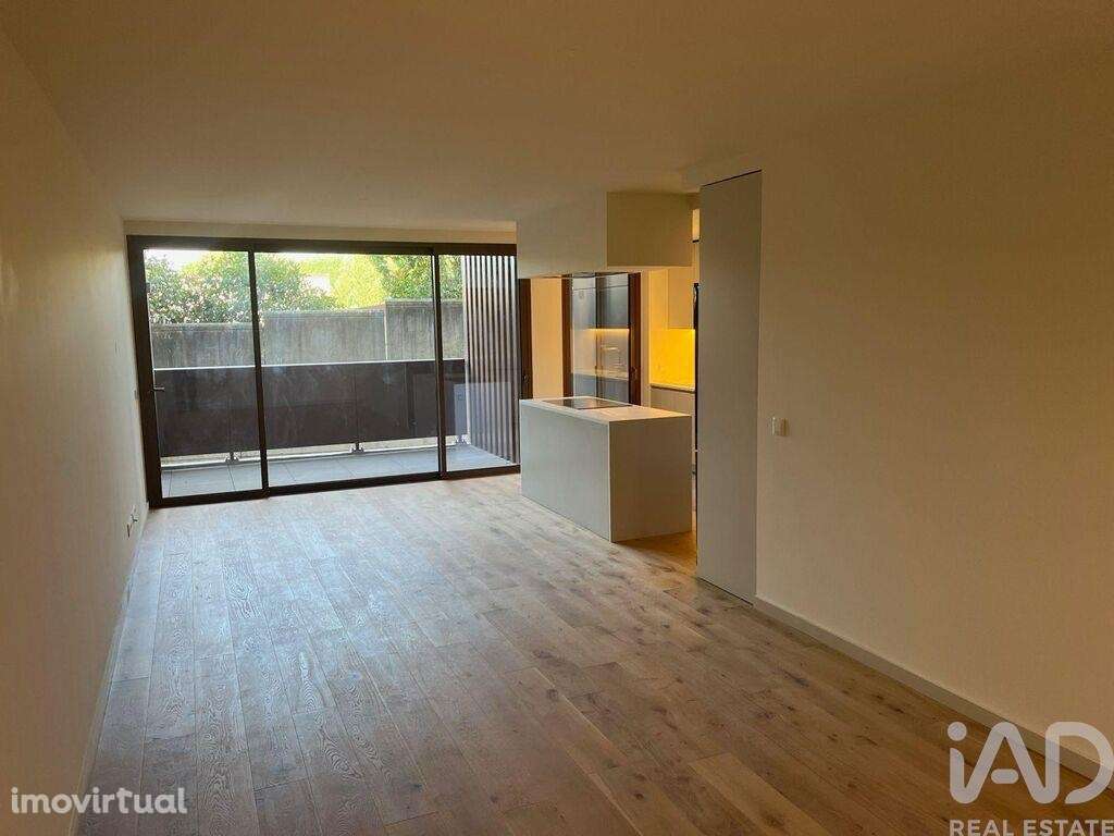 Apartamento T3 em Oliveira do Douro de 118,00 m2 - Grande imagem: 5/30