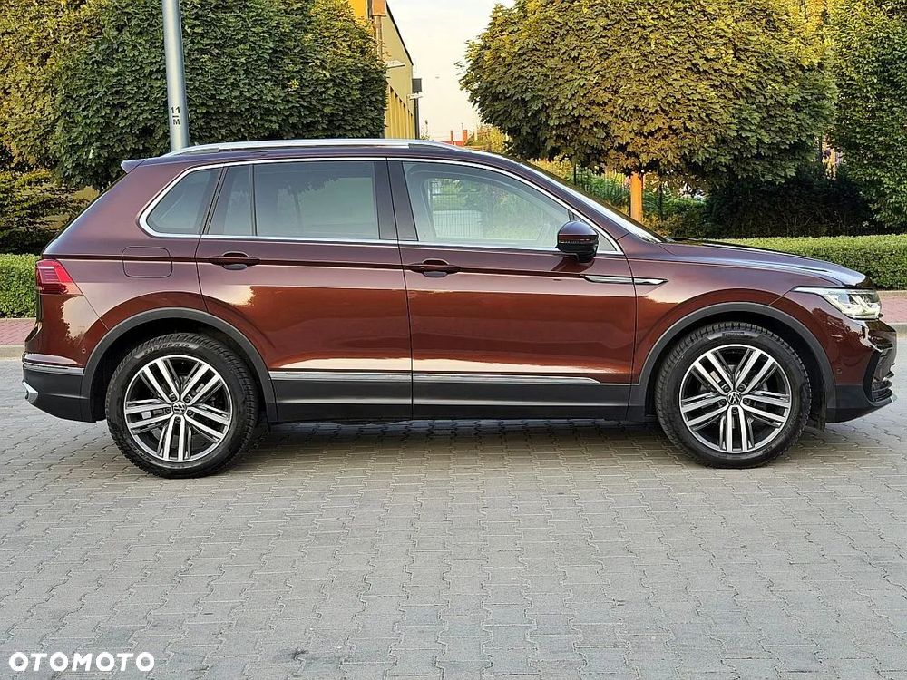 Volkswagen Tiguan 2.0 TDI SCR 4Mot Elegance DSG - 8