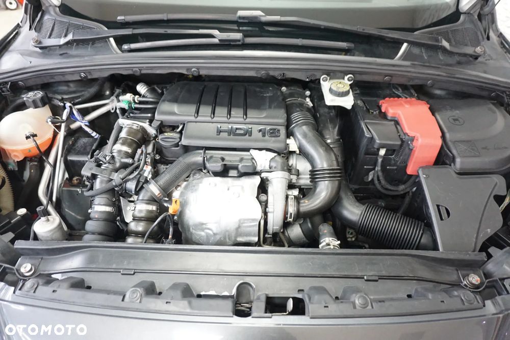 Peugeot 308 HDi FAP 110 Tendance - 12