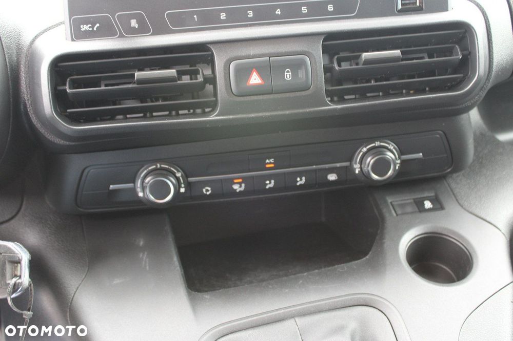 Opel Combo - 24