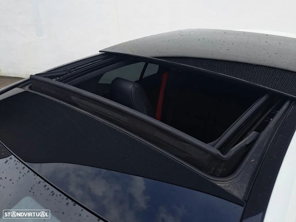 Mercedes-Benz CLA 45 AMG Shooting Brake 4-Matic - 16