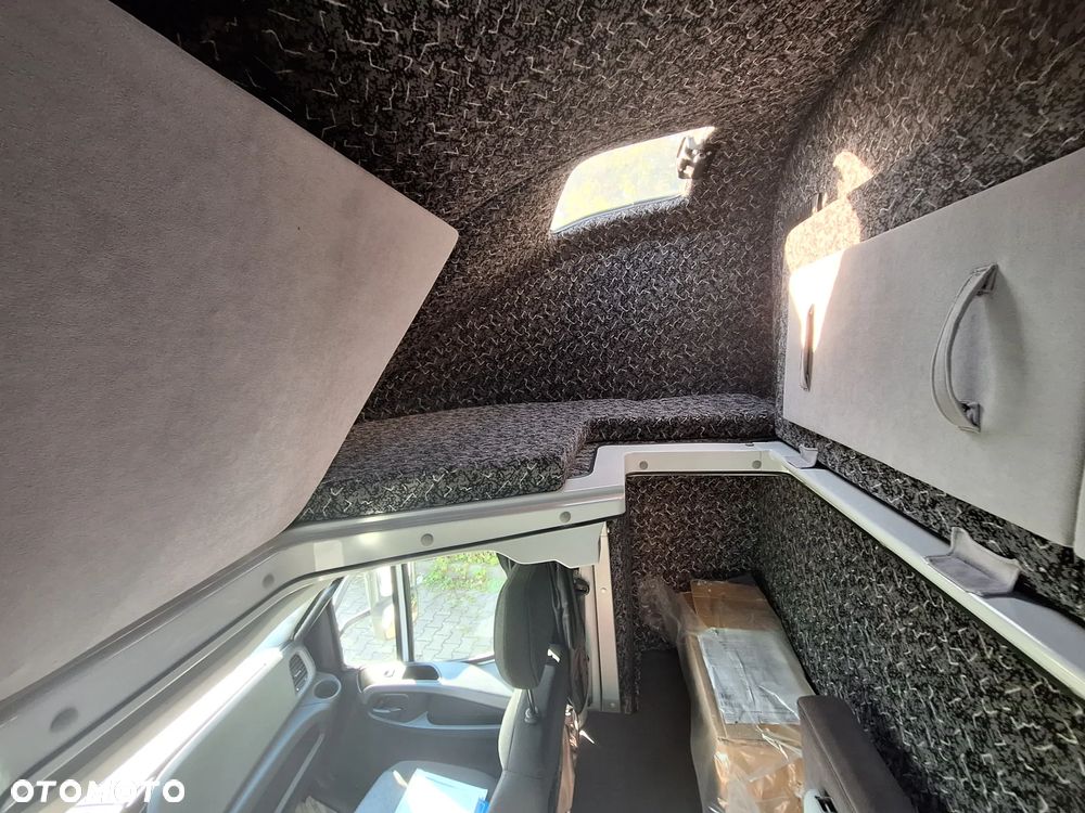 Iveco DAILY 70C18 - 7