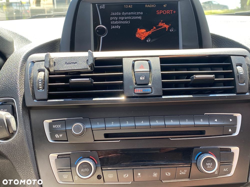 BMW Seria 1 116i Sport Line - 10