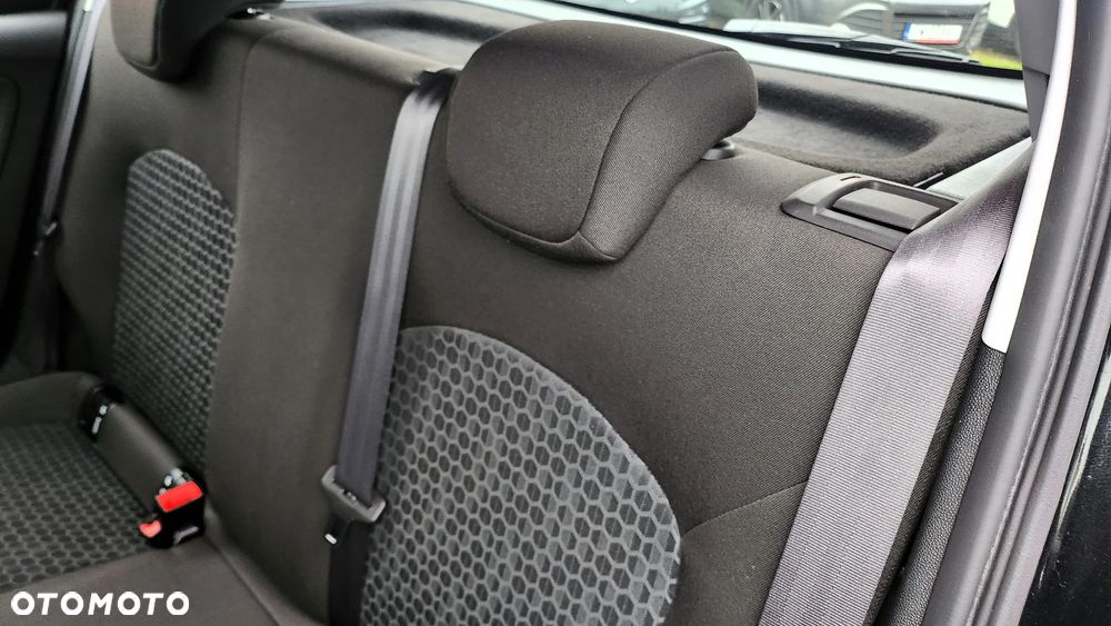 Opel Corsa 1.2 16V Edition - 10