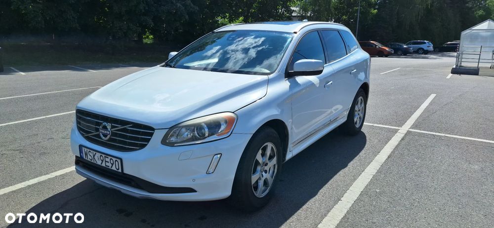 Volvo XC 60 T6 AWD Drive-E Momentum - 1