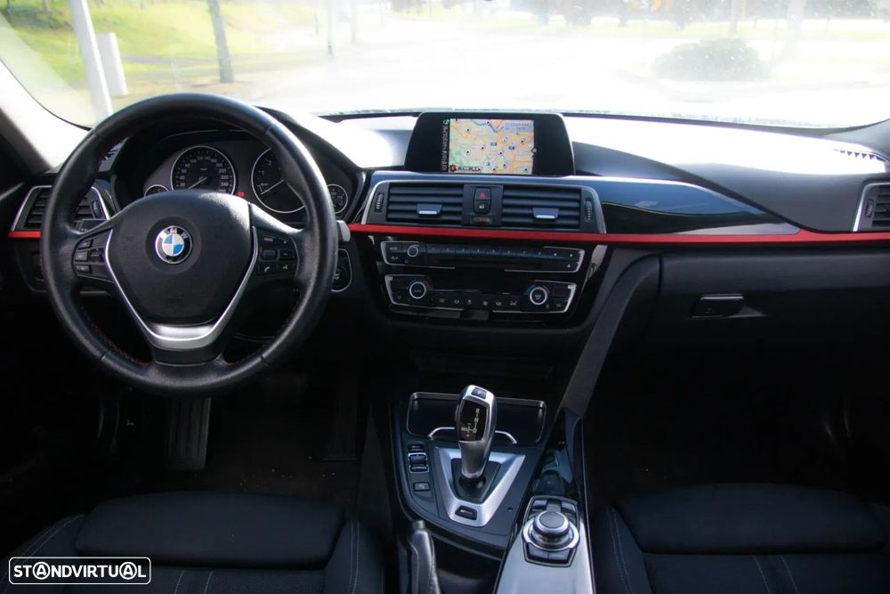 BMW 330 - 43