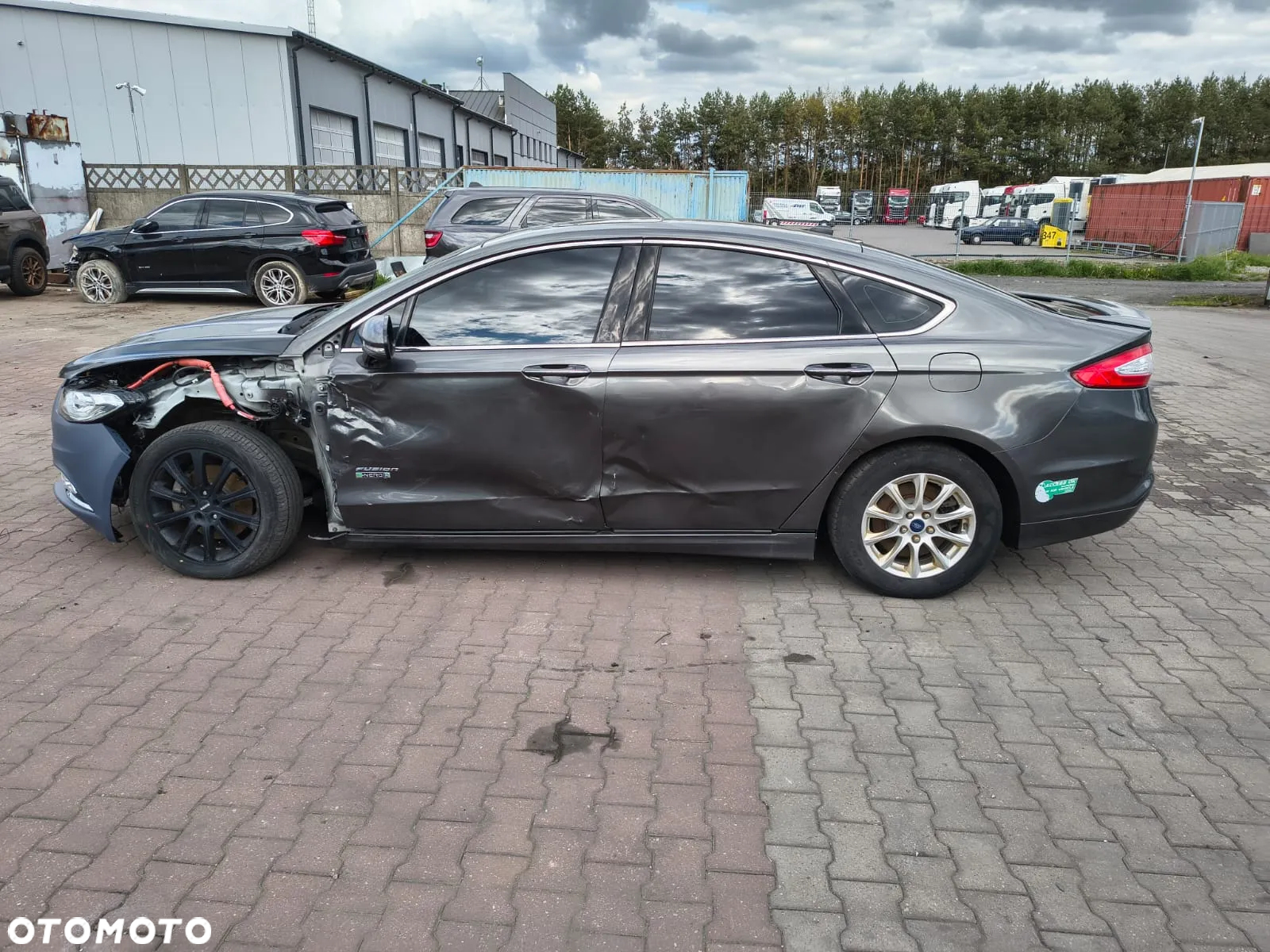 Ford Mondeo - 8
