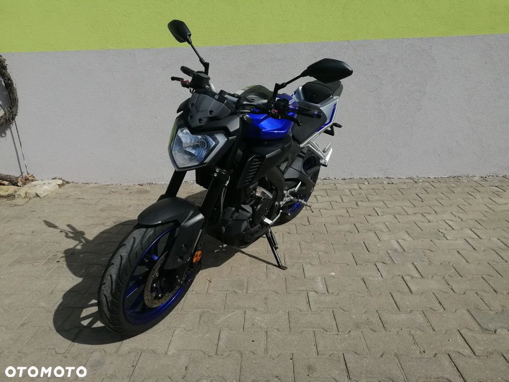 Yamaha MT - 3