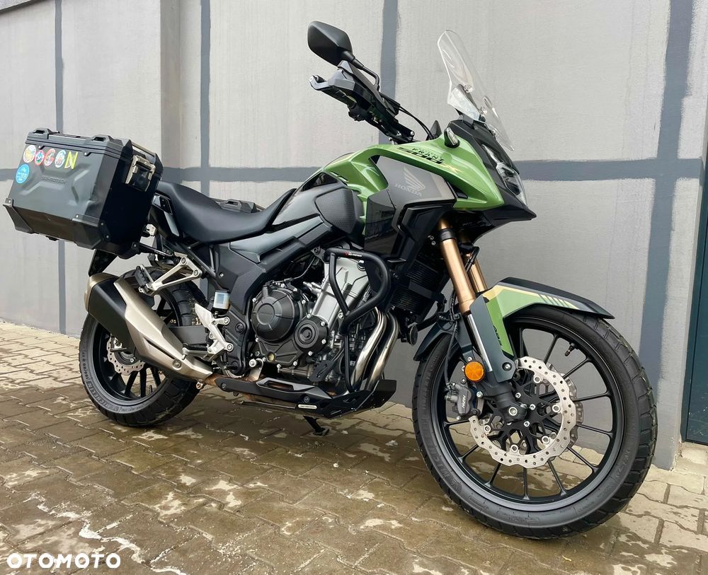 Honda CB - 1