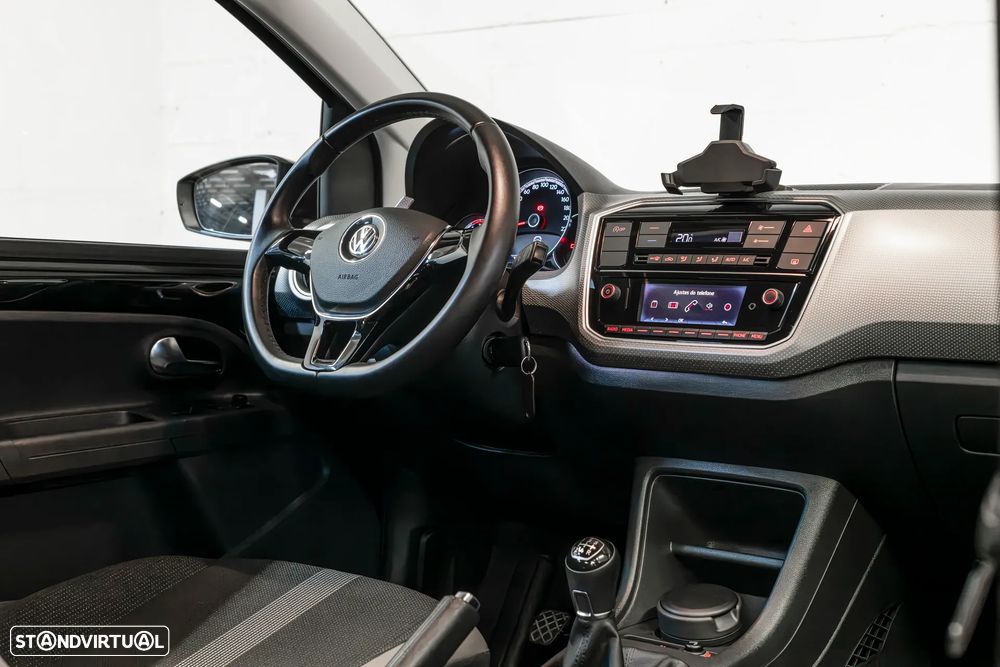VW Up! 1.0 BlueMotion High - 10