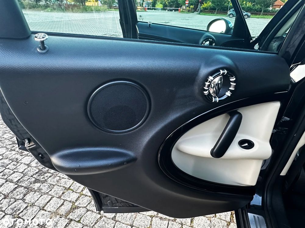 MINI Countryman Cooper SD ALL4 - 18
