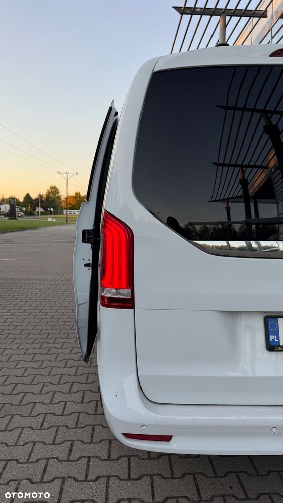 Mercedes-Benz Klasa V 250 d 4-Matic Avantgarde 9G-Tronic (ekstra dł) - 36