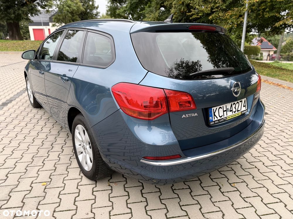 Opel Astra 1.4 Turbo Cosmo - 14