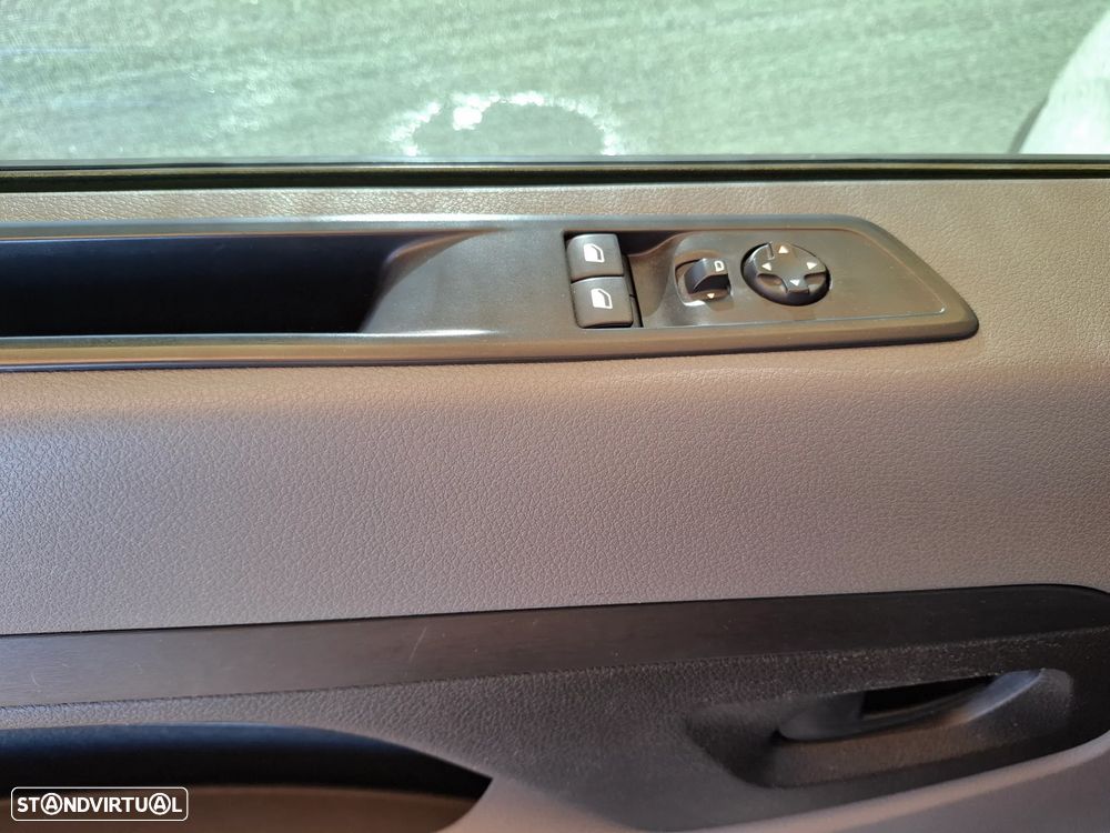 Opel Vivaro 2.0 CDTi L3H1 Essentia - 19