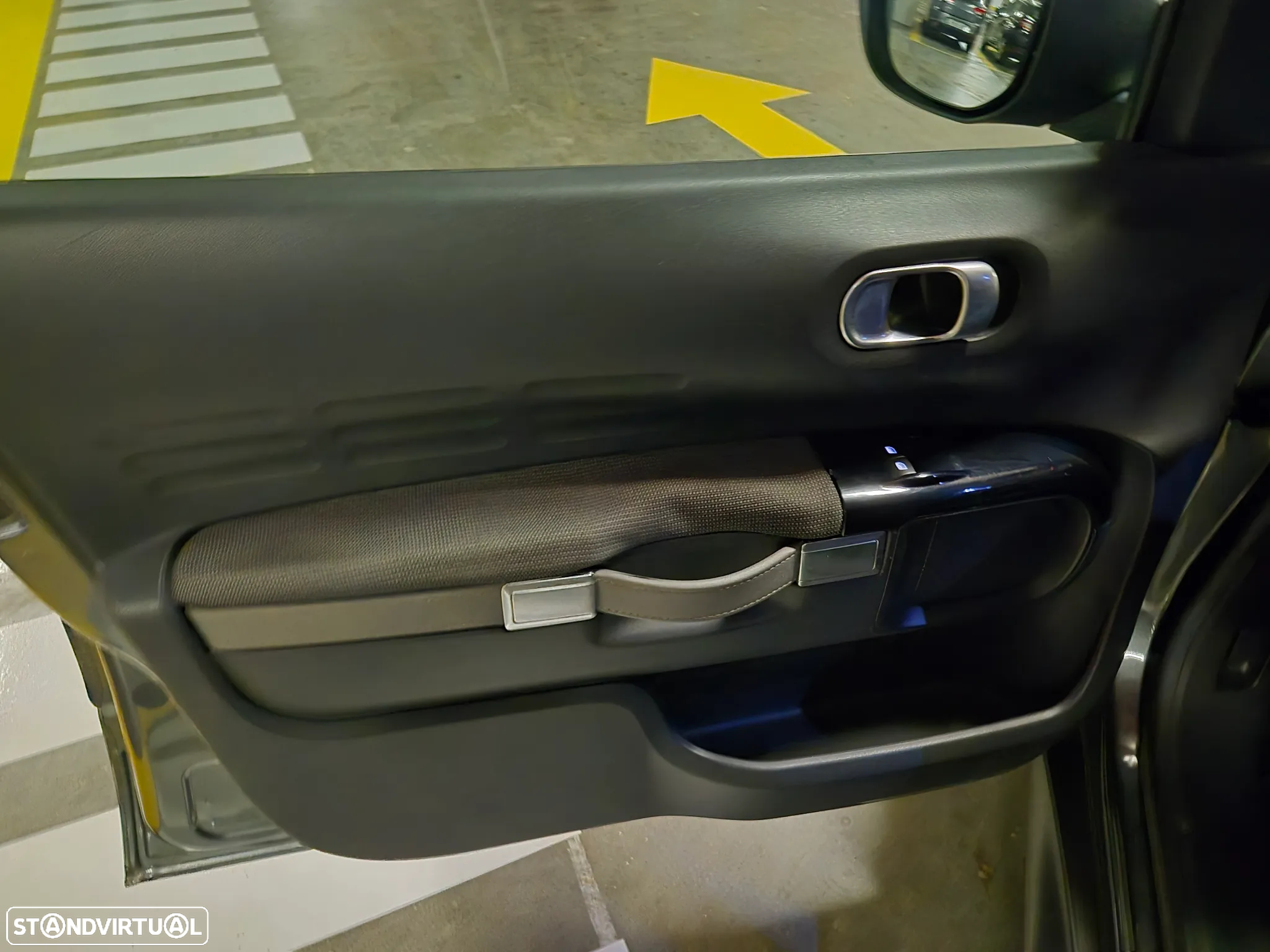 Citroën C4 Cactus BlueHDi 100 Stop&Start Shine - 26