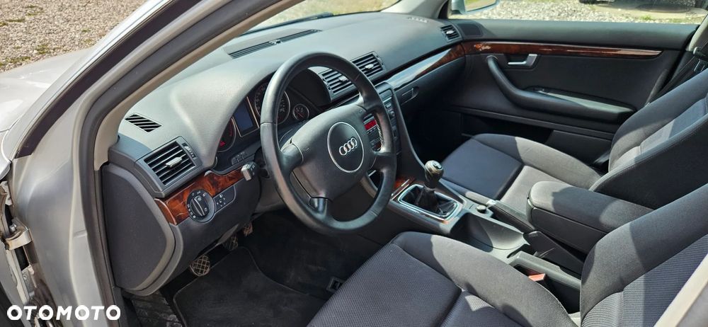 Audi A4 Avant 1.9 TDI - 16