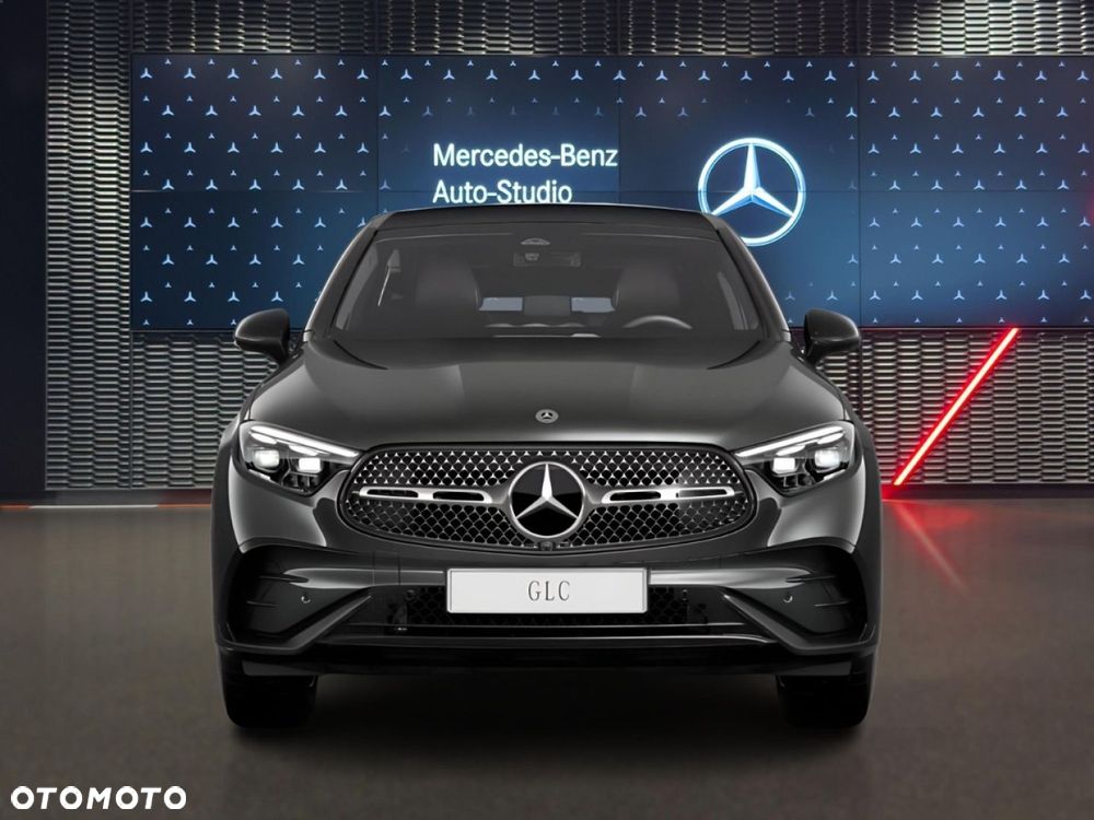 Mercedes-Benz GLC - 8
