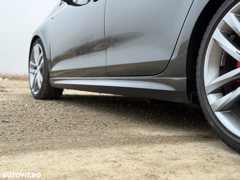 Volkswagen Golf 2.0 GTI DSG Edition 35 - 11