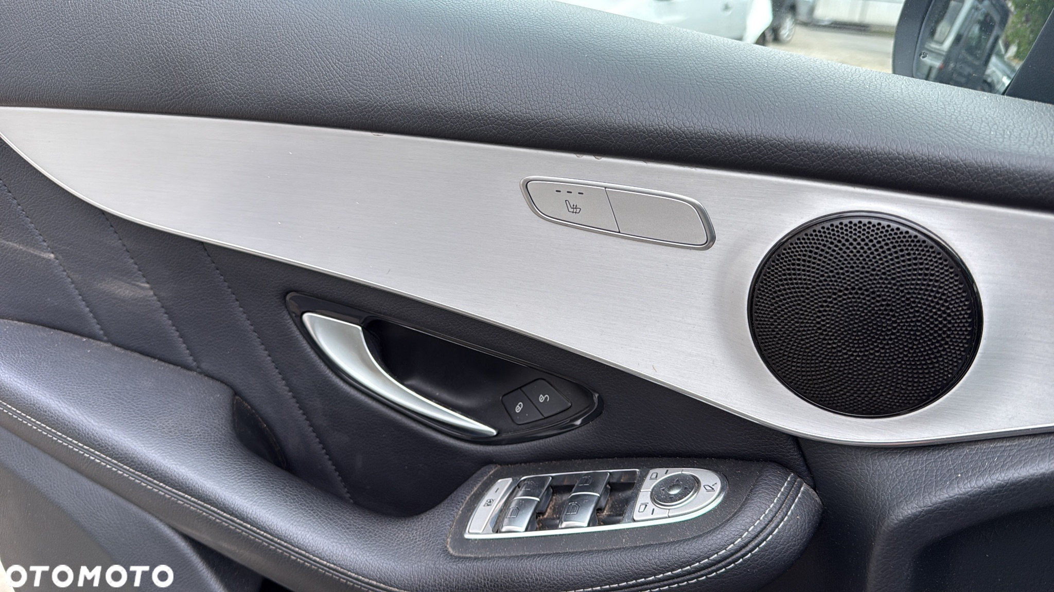 Mercedes-Benz GLC 400 d 4Matic 9G-TRONIC - 27