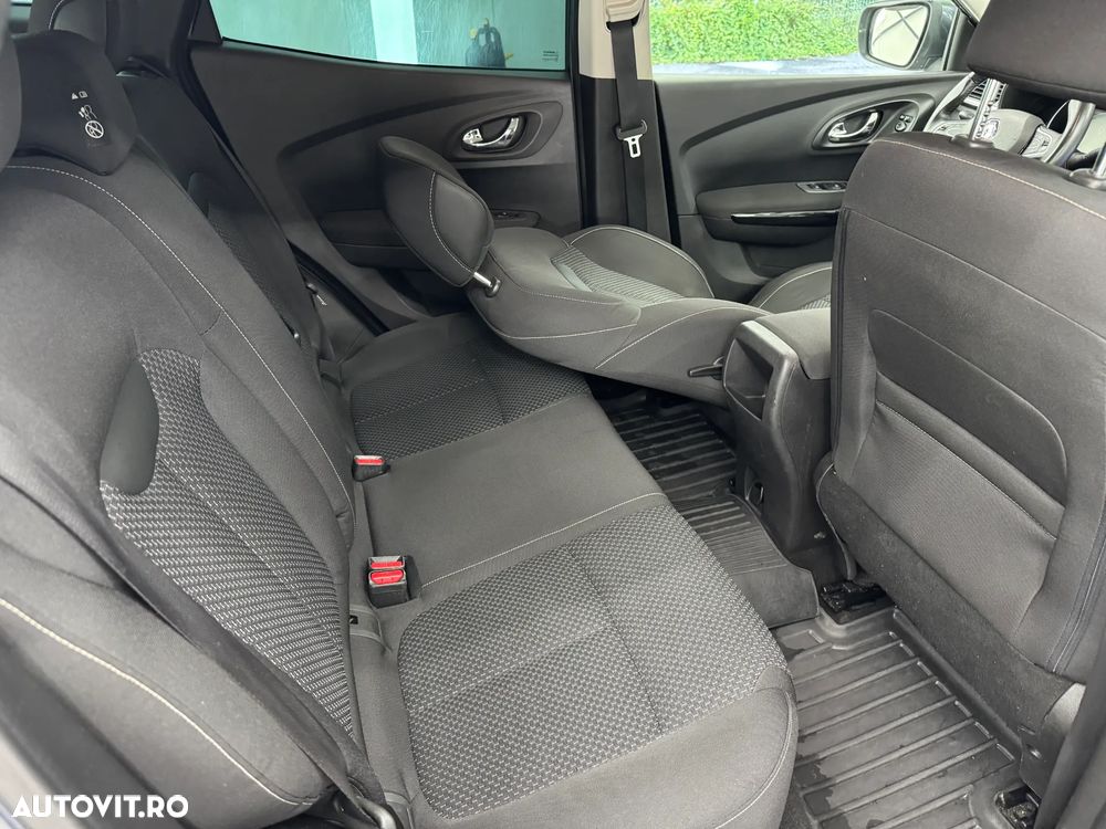 Renault Kadjar Energy dCi 110 EDC Business - 6