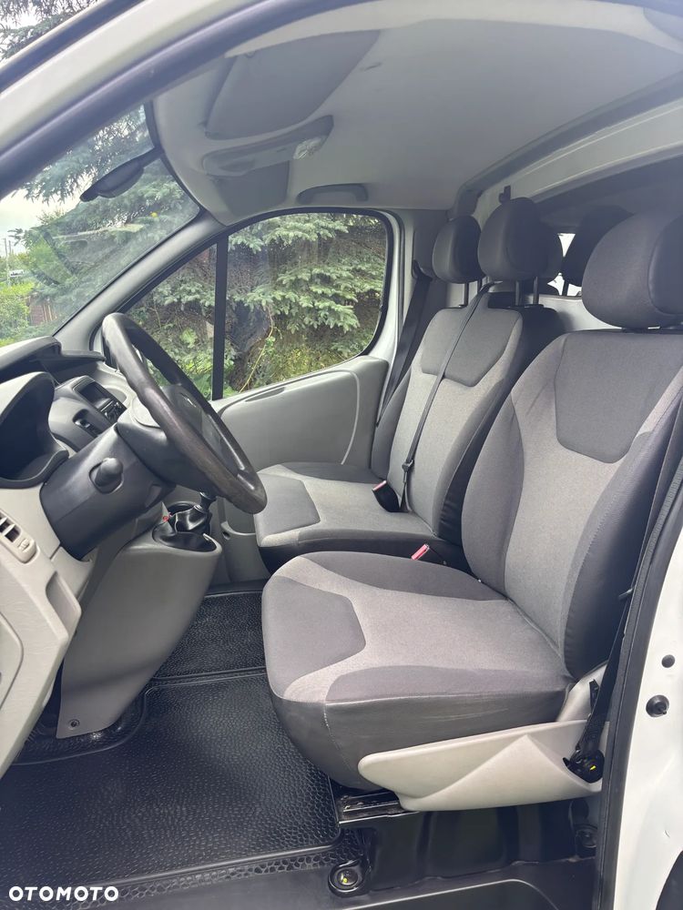 Renault Trafic II - 2