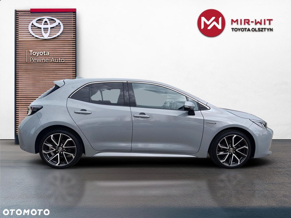 Toyota Corolla 2.0 Hybrid Executive - 6