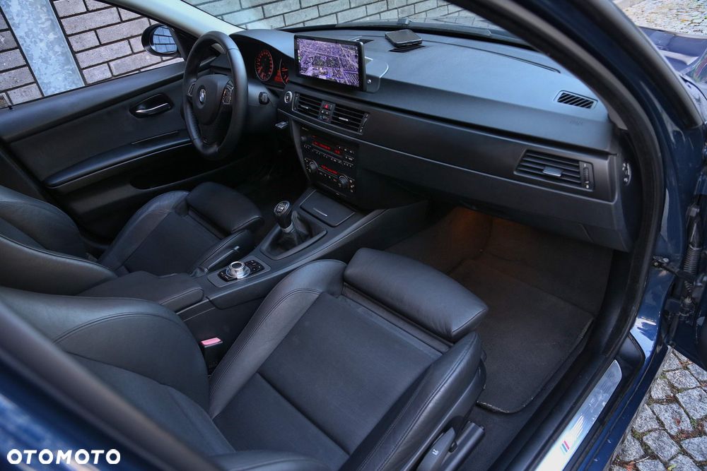 BMW Seria 3 - 35