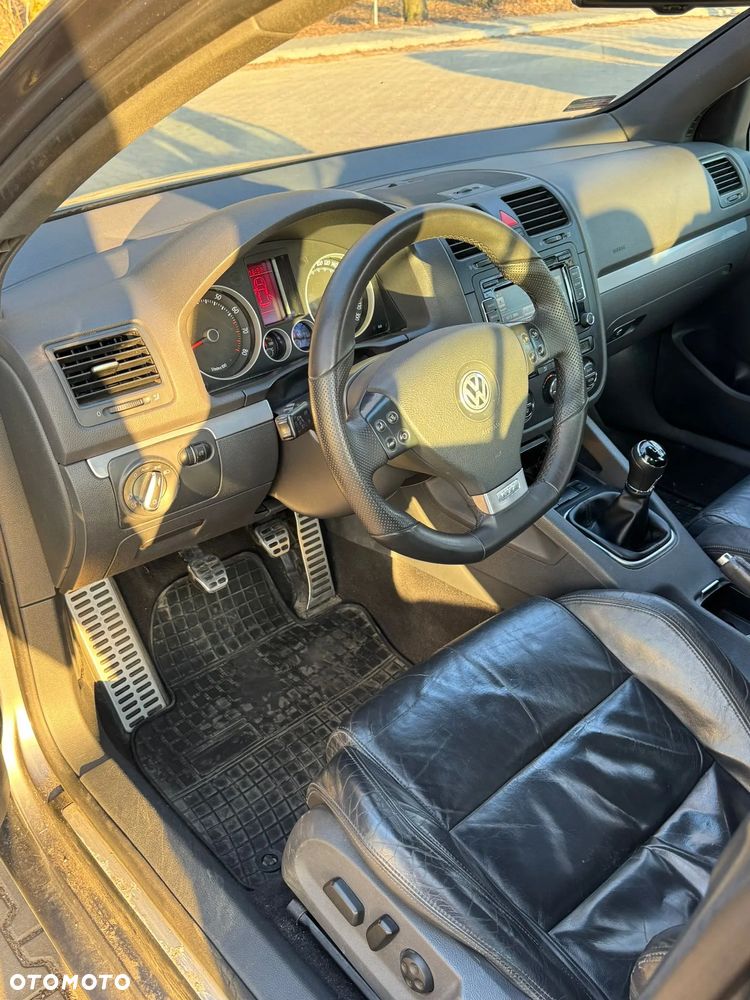 Volkswagen Golf 2.0 TSI GTI - 27