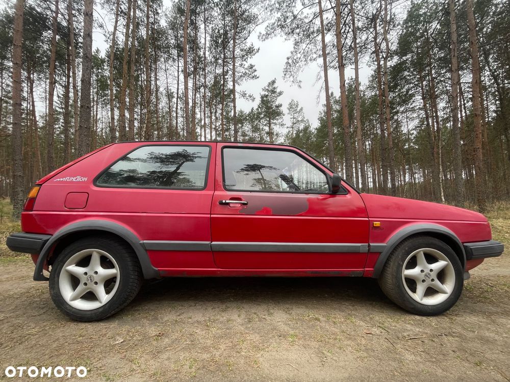 Volkswagen Golf 1.6 GL D - 5