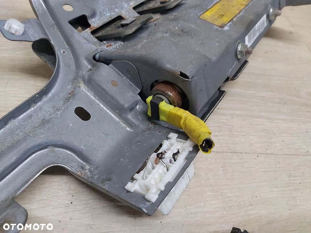 LEXUS RX II 330 350 400h poduszka kolanowa Anglik Nabój wkład - 3