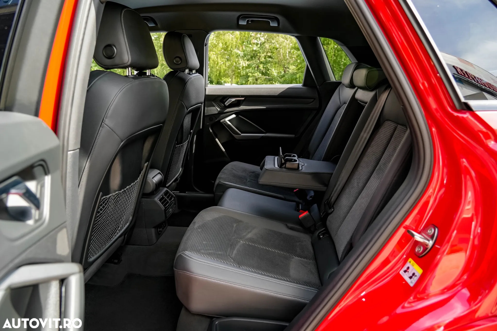 Audi Q3 Sportback 2.0 40 TFSI quattro S tronic S Line - 8