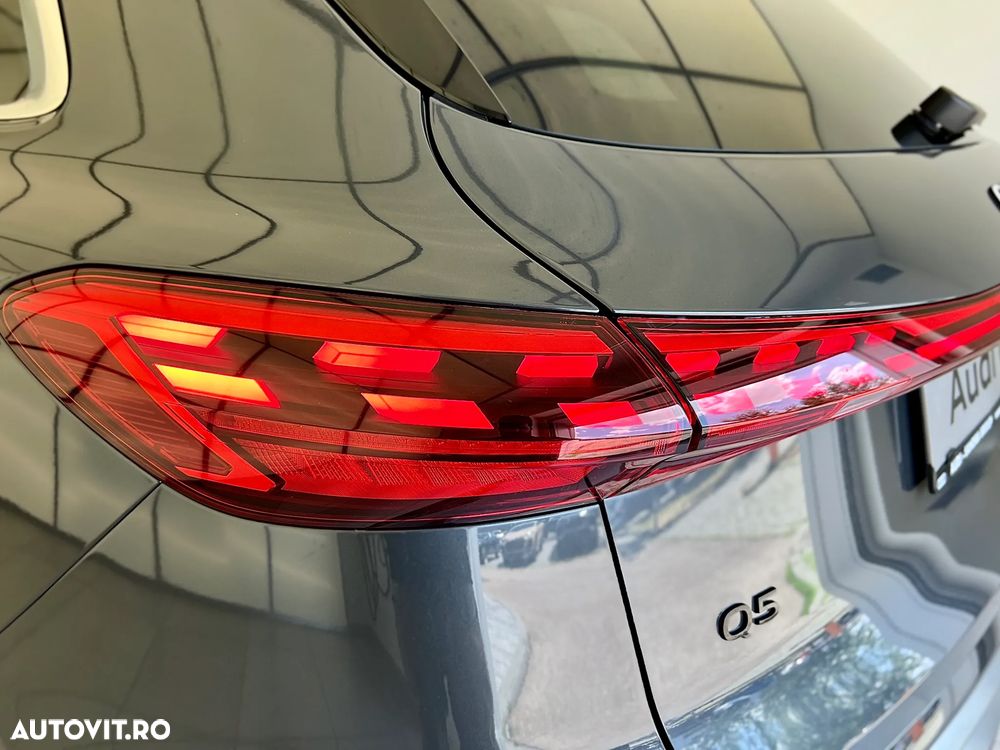 Audi Q5 40 TFSI quattro S tronic S line - 11