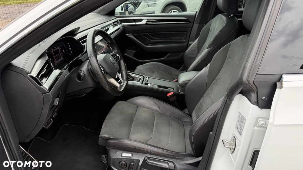 Volkswagen Arteon 2.0 TDI SCR R-Line DSG - 27