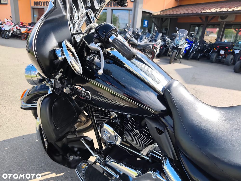 Harley-Davidson Touring Electra Glide - 38