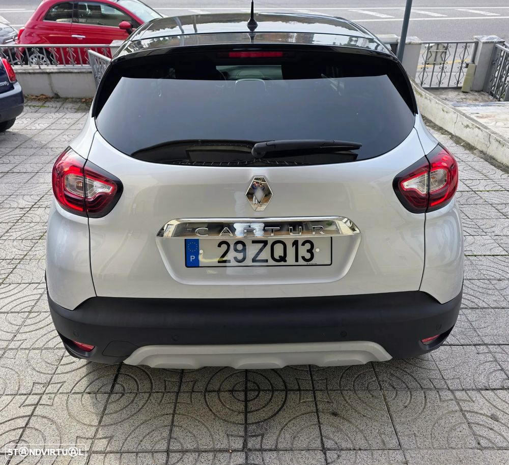Renault Captur 0.9 TCE Exclusive - 24