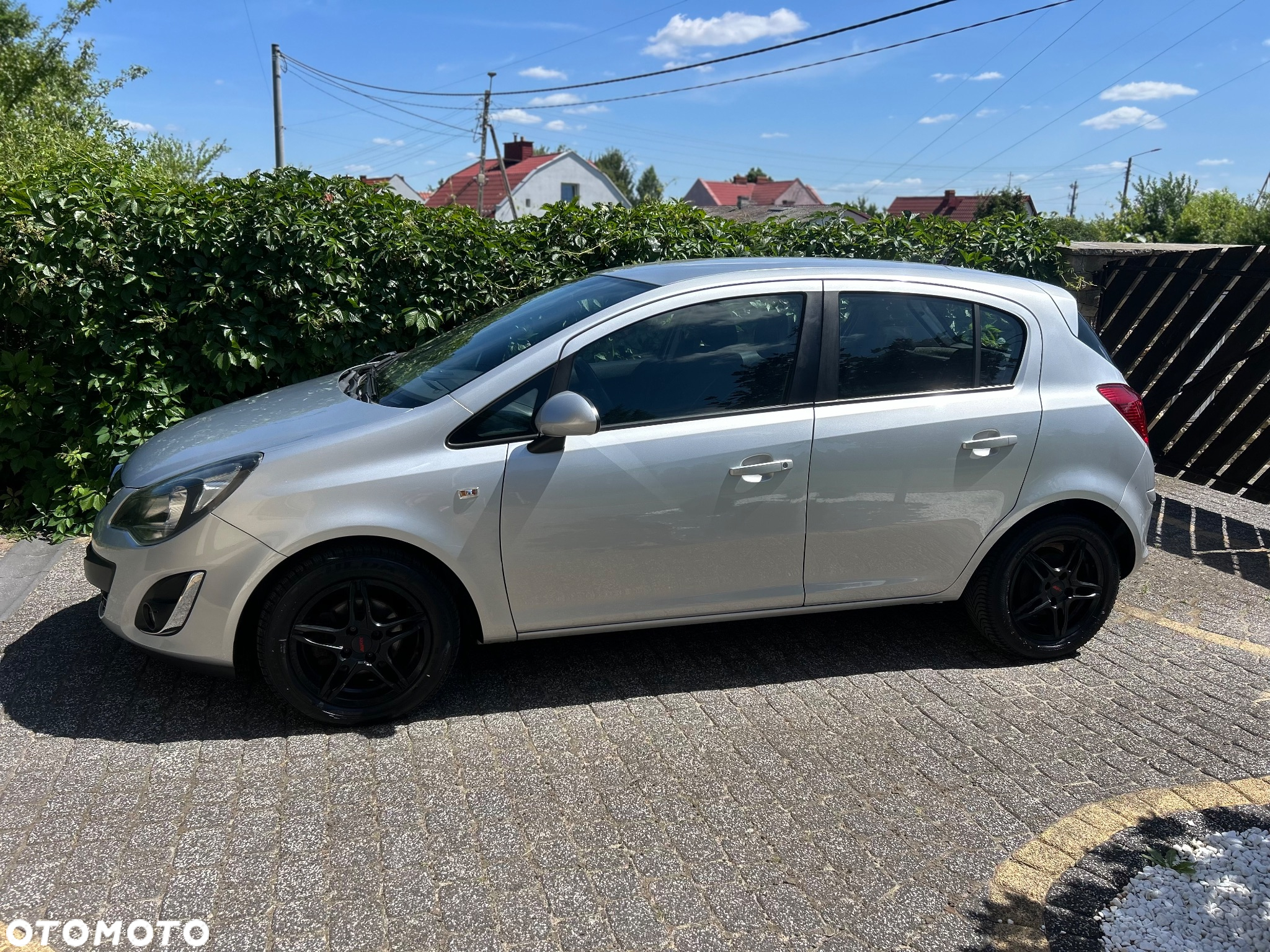 Opel Corsa 1.2 16V Color Edition - 2