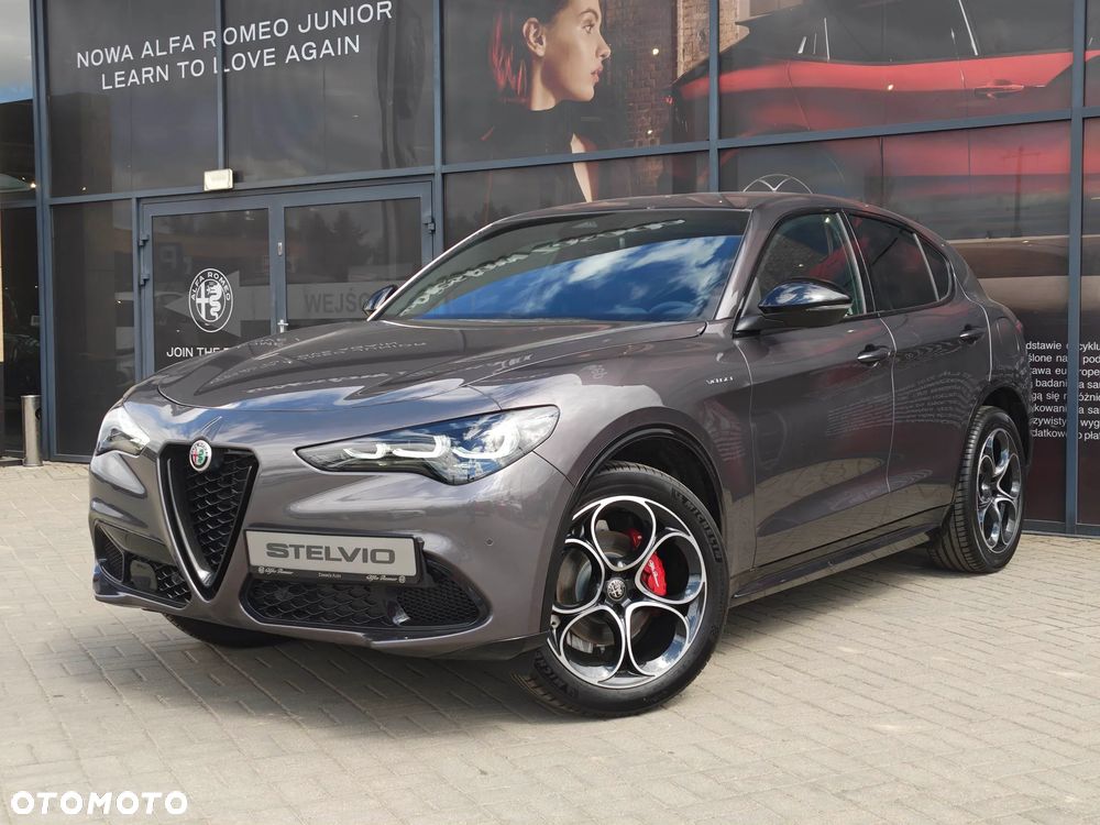 Alfa Romeo Stelvio 2.0 Turbo Veloce Q4 - 1
