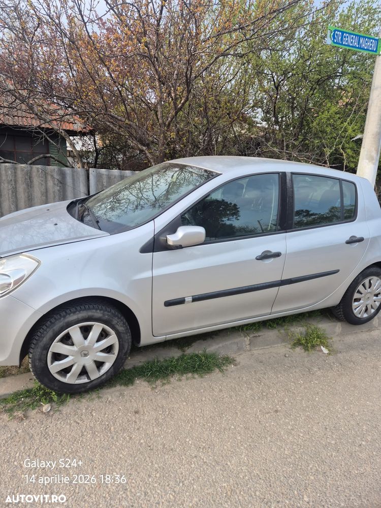 Renault Clio III 1.5 dCi Expression - 7