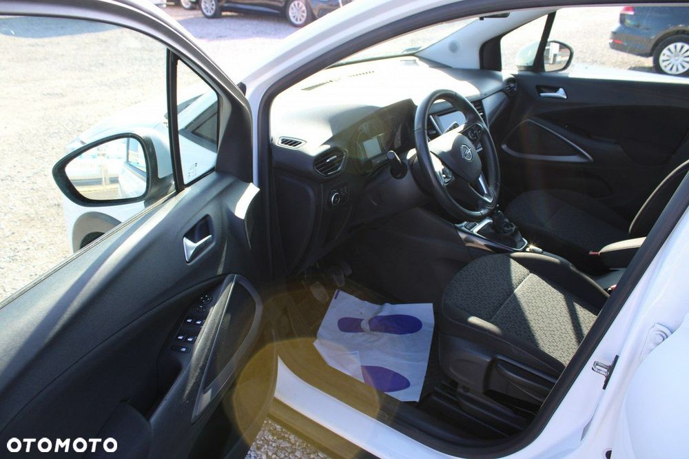 Opel Crossland X - 19