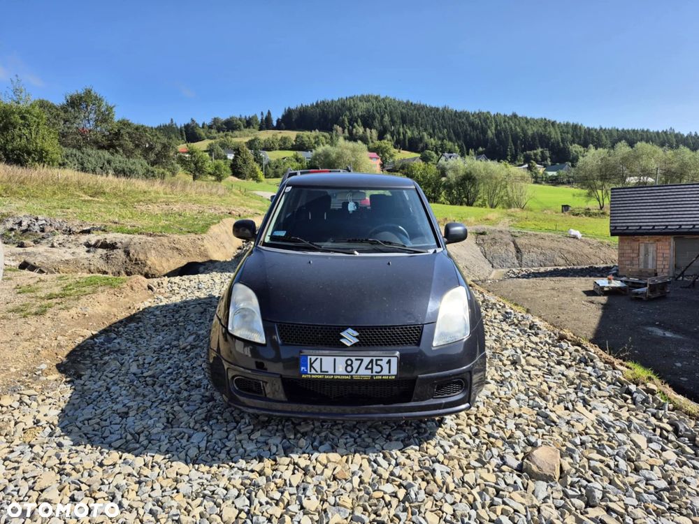 Suzuki Swift 1.3 4x4 Comfort - 2