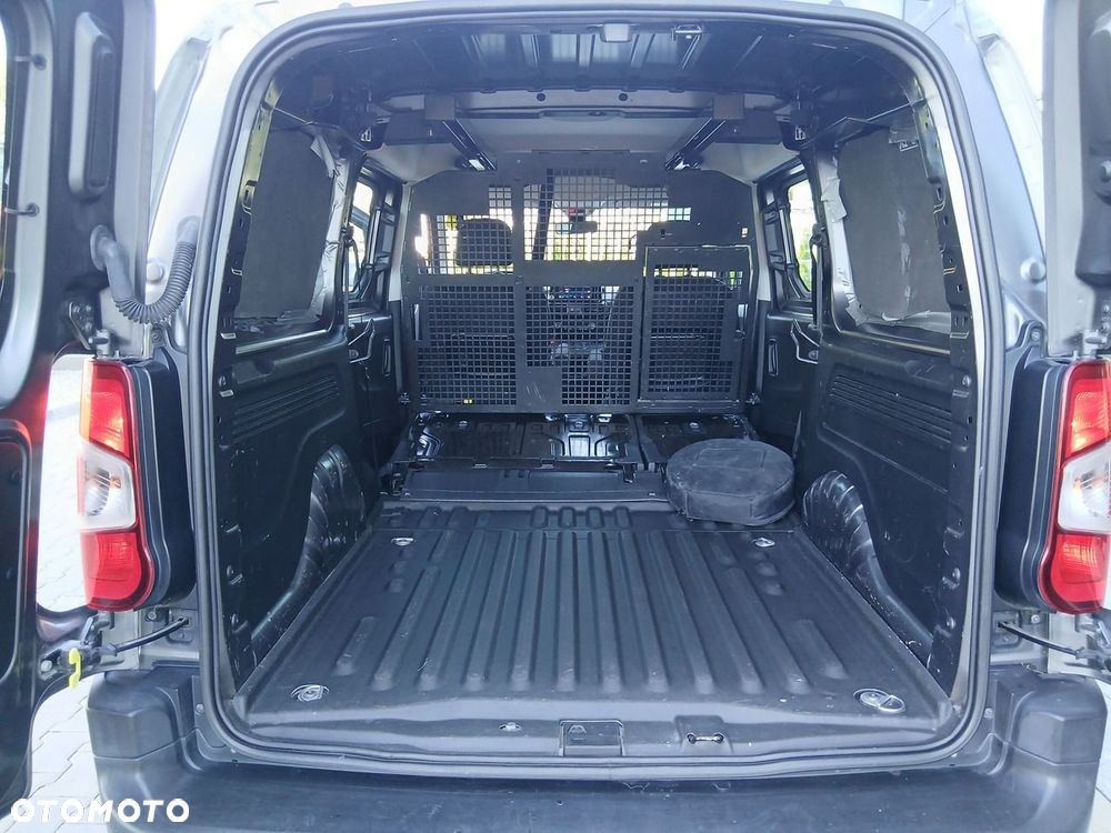 Peugeot Partner Long Pro (bryg.) - 16