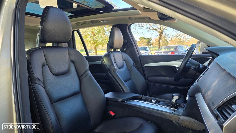 Volvo XC 90 2.0 D4 Momentum - 17