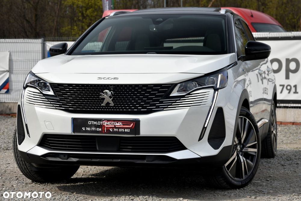 Peugeot 3008 1.6 PureTech HYbrid4 GT Line S&S EAT8 - 6