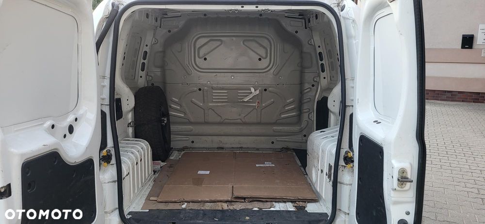 Fiat Fiorino 1.4 Active Euro5 - 9