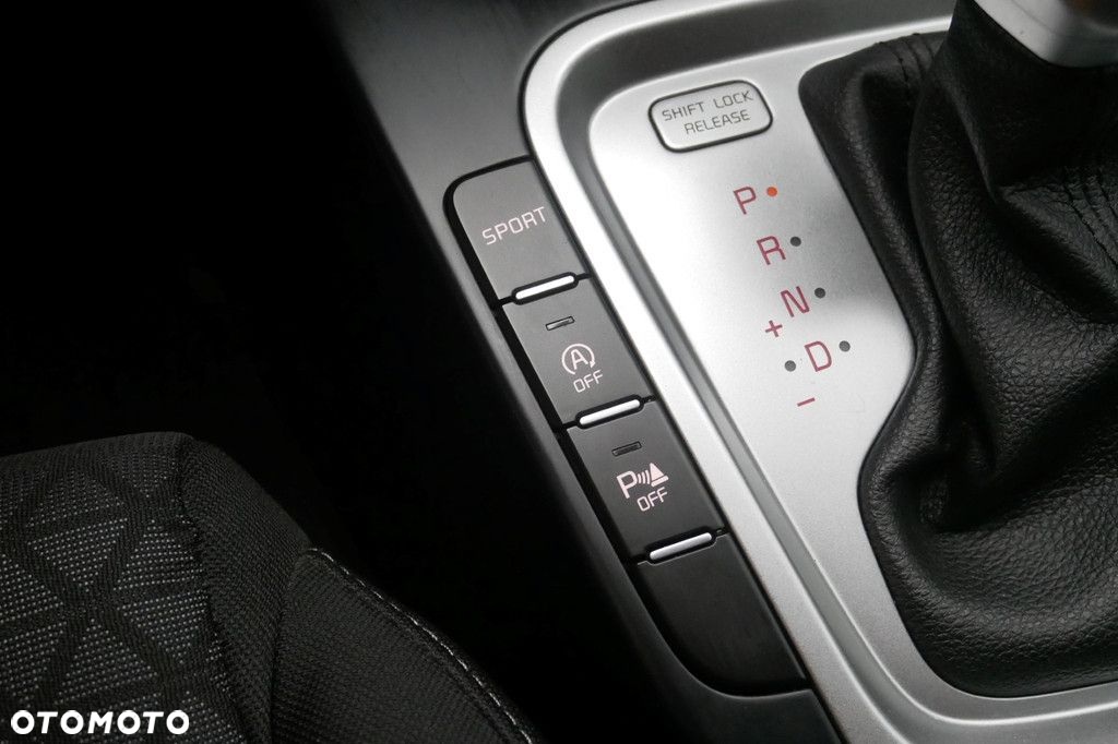 Kia Ceed - 19