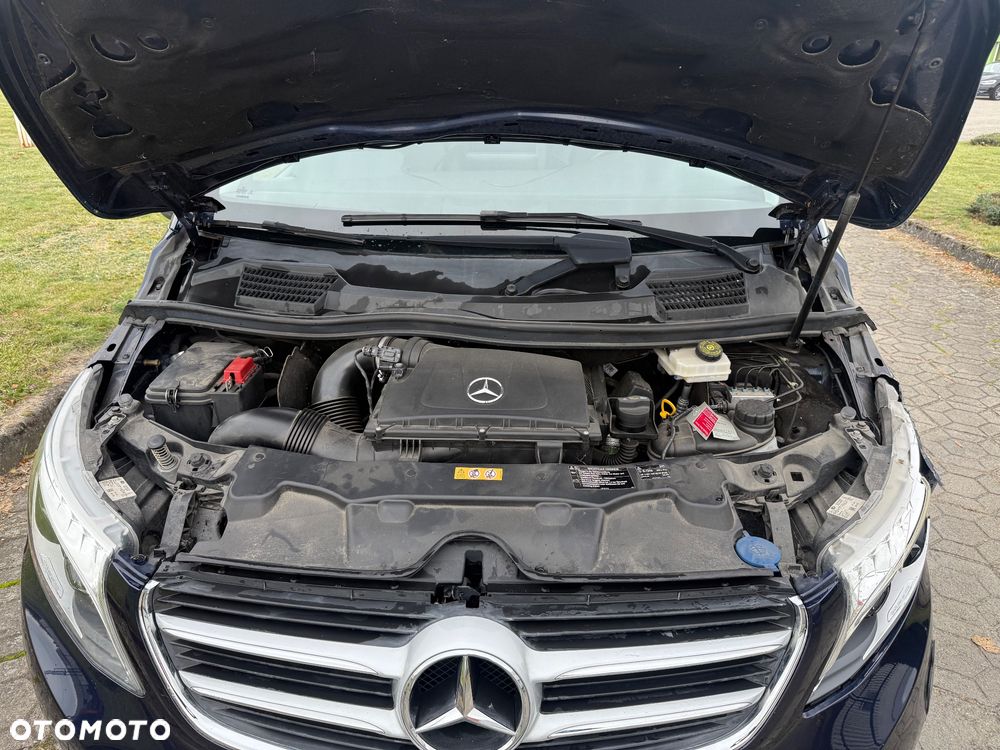 Mercedes-Benz Klasa V 2015