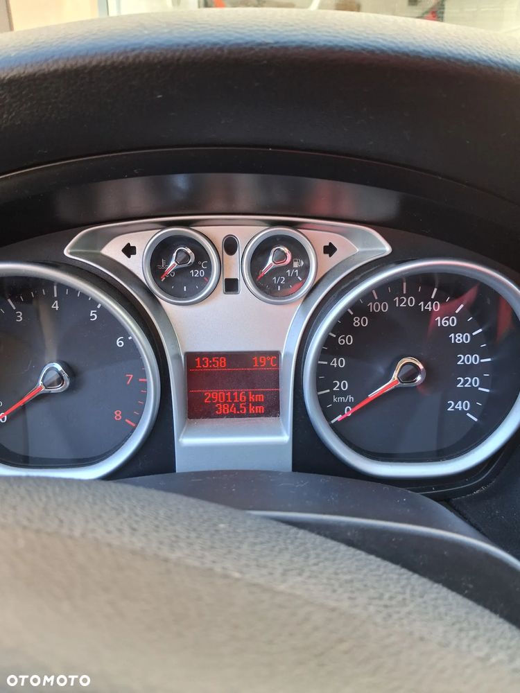 Ford Focus 1.6 Amber X EU5 - 9