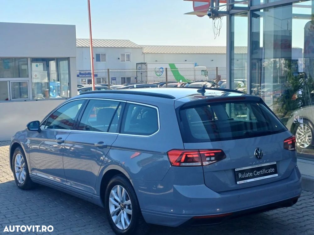 Volkswagen Passat - 6