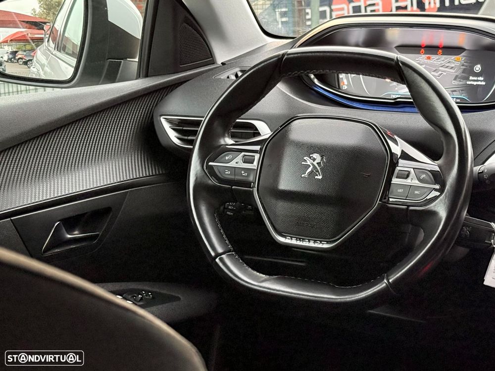 Peugeot 3008 1.2 PureTech Active - 8