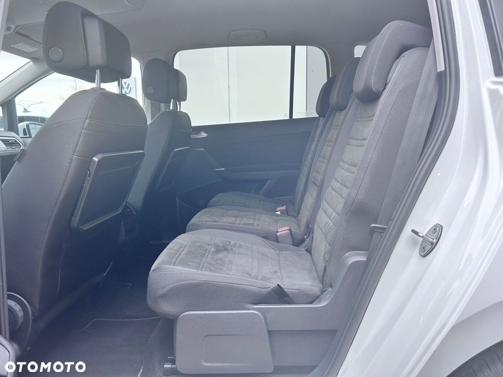 Volkswagen Touran 1.5 TSI EVO Special Edition DSG - 9